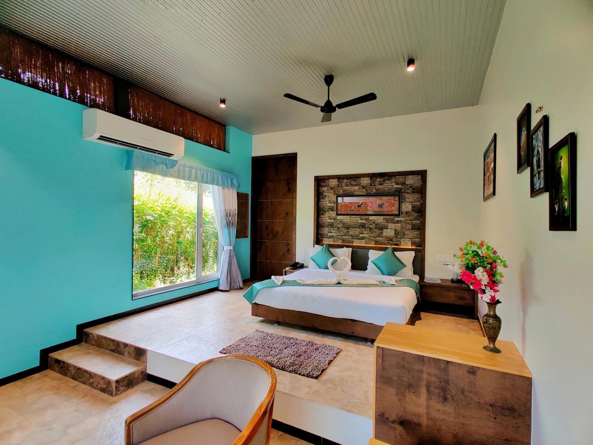 Lion Signature Family Resort Sasan Gir Bagian luar foto